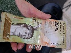 2000 Bolivares 2016 World Paper Money UNC Currency Bill