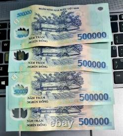 4 X Vietnam 500000 VND BANKNOTE CURRENCY 500k Dong Circulation NOT UNC (2M)