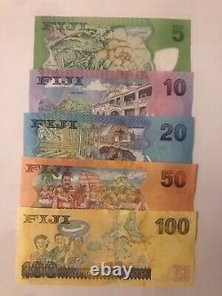 Fiji 5 100 dollars banknote set of 2013 UNC Currency