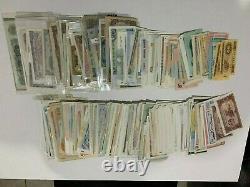 Huge Lot Of Worldwide Foreign Paper Currency, 650+ notes, many UNC & consecutive