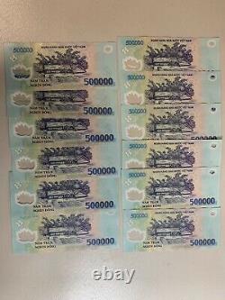 Vietnamese 25 Million Dong. 500000 x 50 Vnd Banknotes. Unc Vietnam Currency