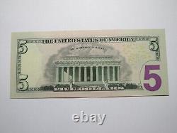 5 $ 2021 Billet de banque de la Réserve fédérale avec numéro de série Fancy Radar UNC++