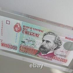 Billet de banque uruguayen de 50 000 pesos de 1989 P70s UNC spécimen dans un bloc acrylique de monnaie