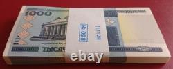 Monnaie du Belarus / billets de banque 1000 roubles 2000, P-28b, 100 pièces UNC