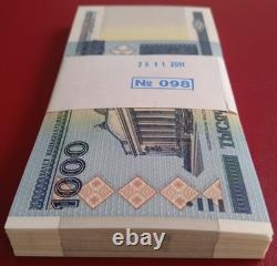 Monnaie du Belarus / billets de banque 1000 roubles 2000, P-28b, 100 pièces UNC
