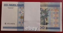 Monnaie du Belarus / billets de banque 1000 roubles 2000, P-28b, 100 pièces UNC